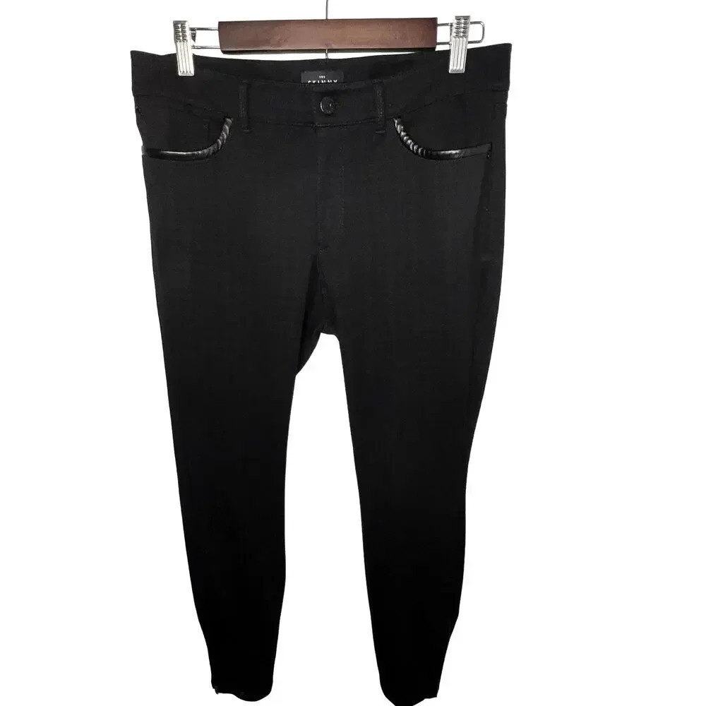 WHBM,the skinny ankle sz6 faux leather pocket button logo‎ zip, calf zip pant